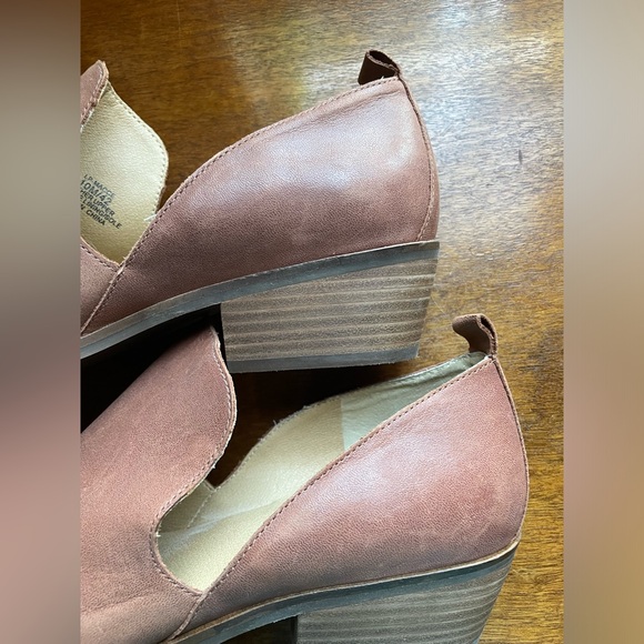 Lucky Brand Size 10 M Leather Slip on Tan Booties Shoes - Picture 8 of 13